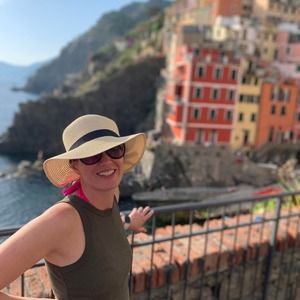 Meet your Posher, Lauren